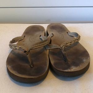 Rainbow flip flop size 6.5